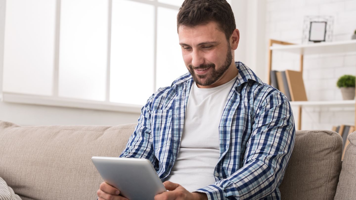 Use a Structured Flow That Guides the Reader