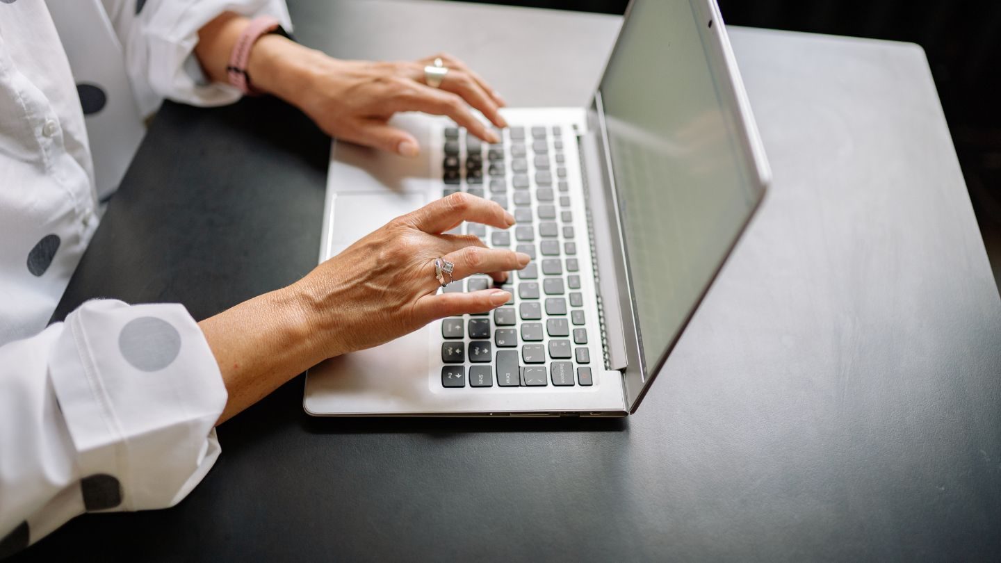 Building Engagement Through Transitional Content