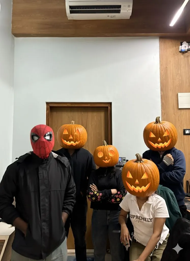 Life at The Ocean Marketing office – team photo 17