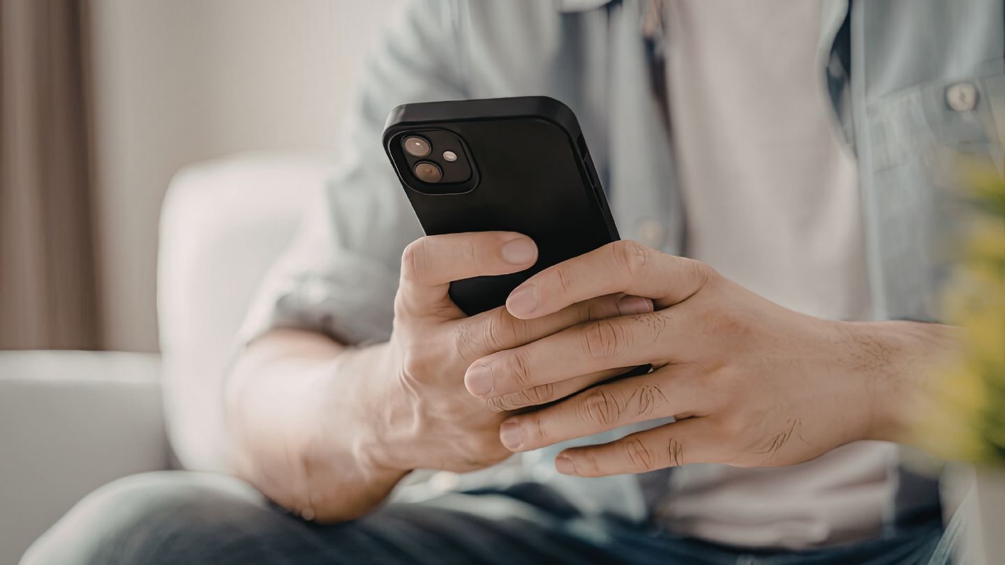 Method 2: The "Close Friends" Strategy